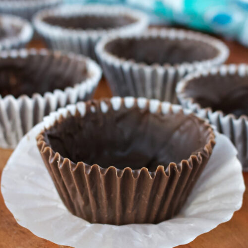 https://aroundthenook.com/wp-content/uploads/2023/02/Easy-Chocolate-Cups-AroundTheNook4-500x500.jpeg